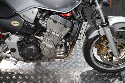Lot 2005 Honda CB900F Hornet