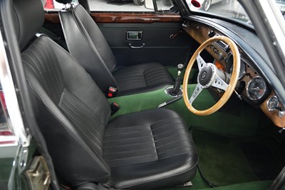 Lot 1969 MG B GT