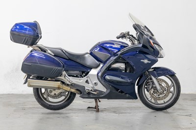 Lot 2004 Honda ST 1300 A-4 Pan European
