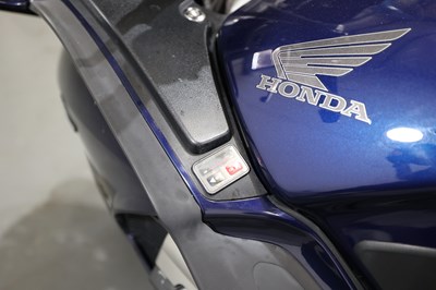 Lot 2004 Honda ST 1300 A-4 Pan European