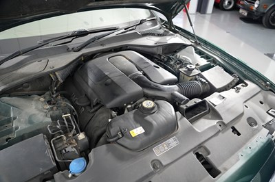 Lot 2003 Jaguar XJR 4.2