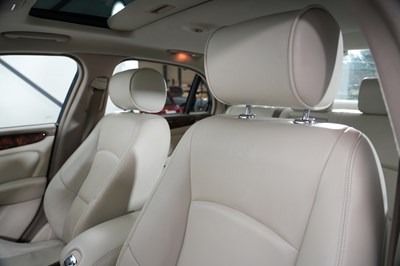 Lot 2003 Jaguar XJR 4.2