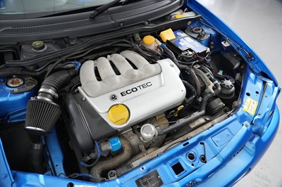 Lot 1998 Vauxhall Corsa 1.6 Sport
