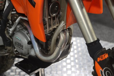 Lot 2004 KTM 525 MXC