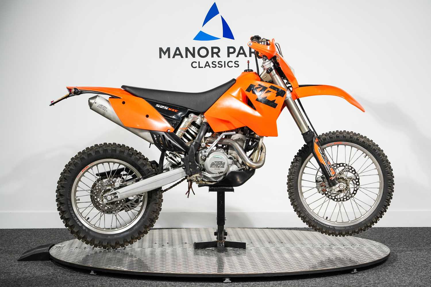 141 - 2004 KTM 525 MXC