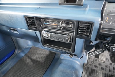Lot 1990 Mitsubishi L200 2.0 Long Bed