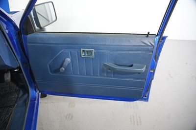 Lot 1990 Mitsubishi L200 2.0 Long Bed
