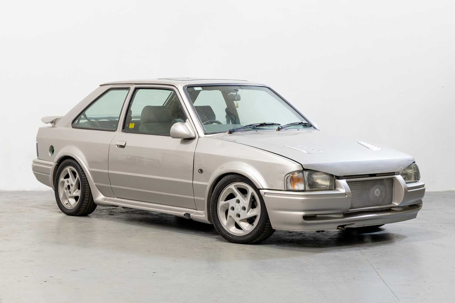 60 - 1989 Ford Escort RS Turbo