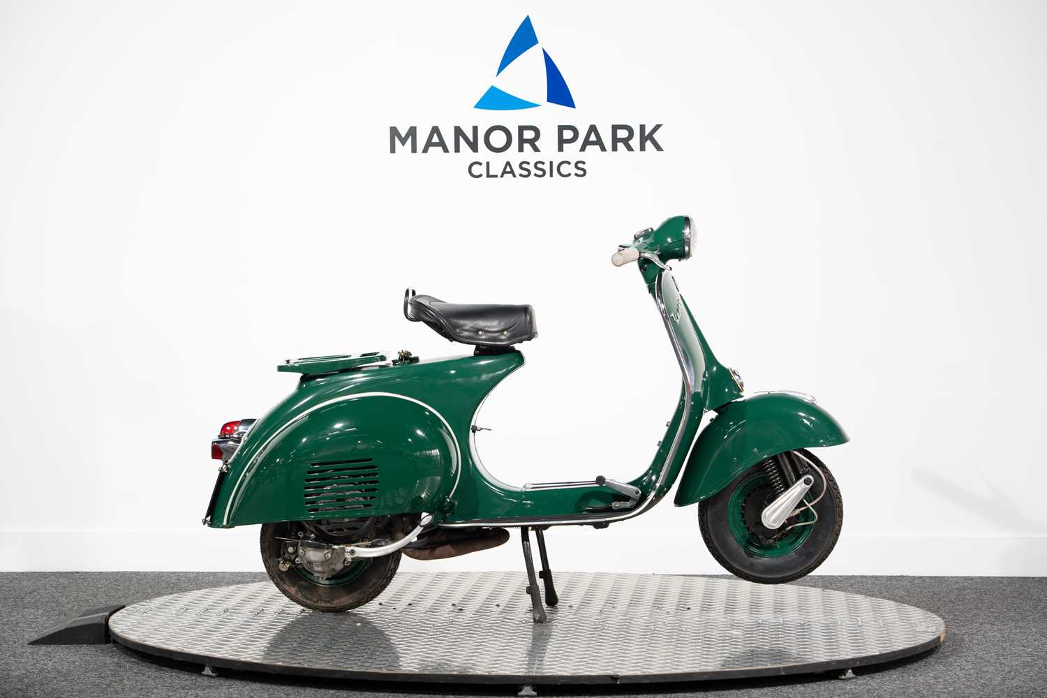 192 - 1960 Vespa 125