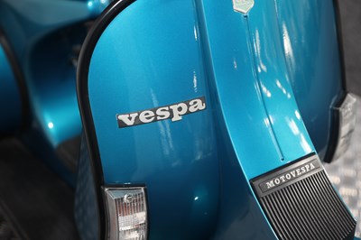 Lot 1987 Vespa 125