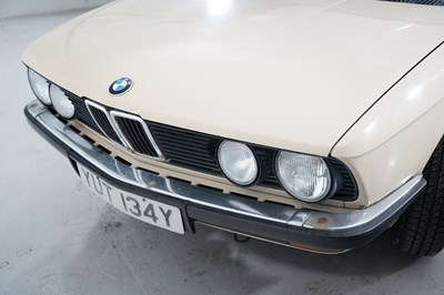 Lot 1982 BMW 520i (E28)