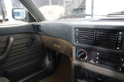Lot 1982 BMW 520i (E28)