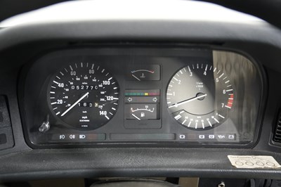 Lot 1982 BMW 520i (E28)