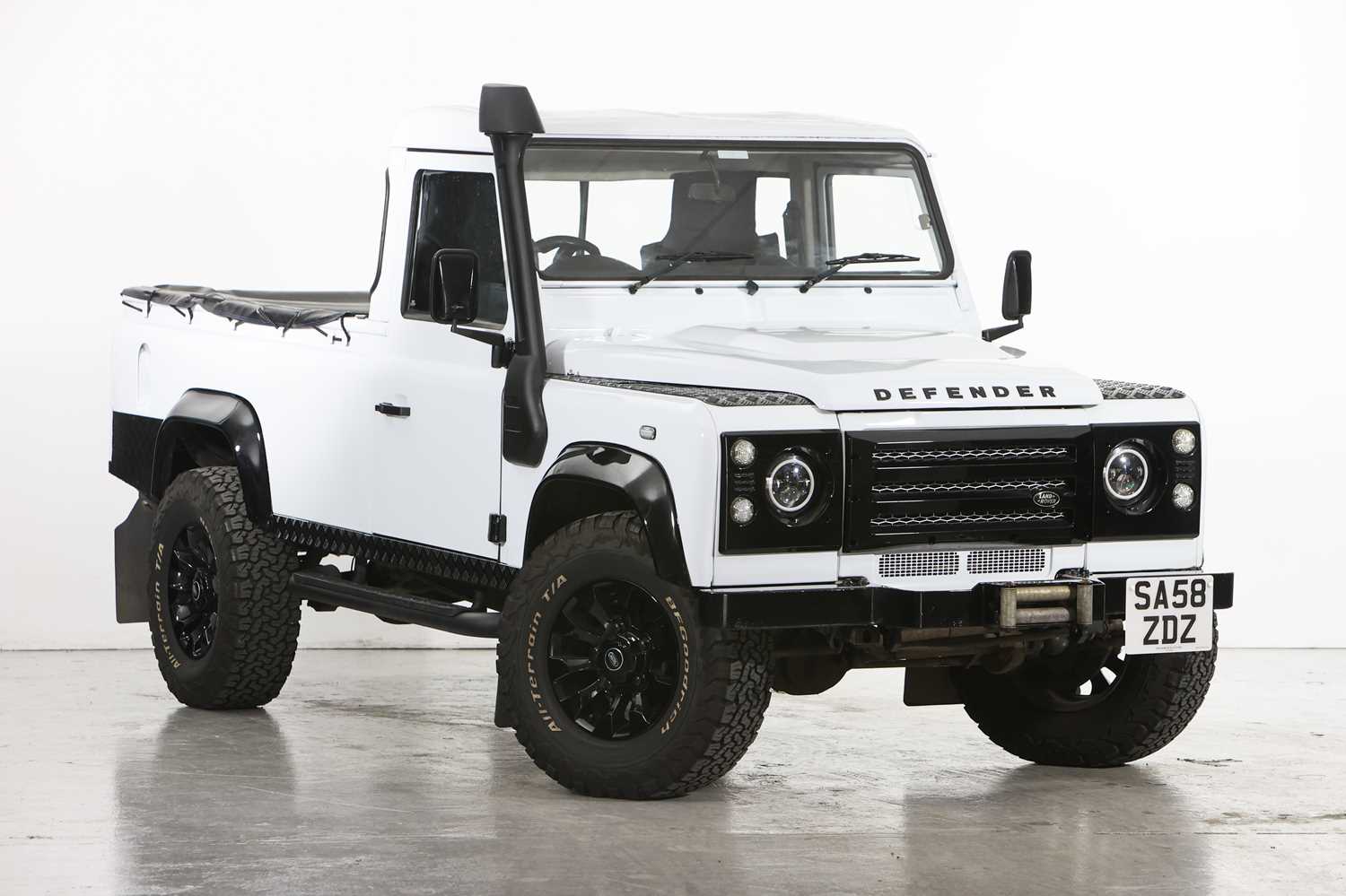 346 - 2008 Land Rover Defender 110 Pickup