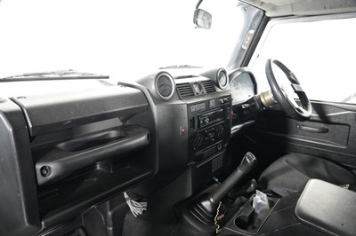 Lot 2008 Land Rover Defender 110 Pickup