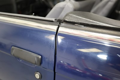 Lot 1990 BMW 320i Convertible