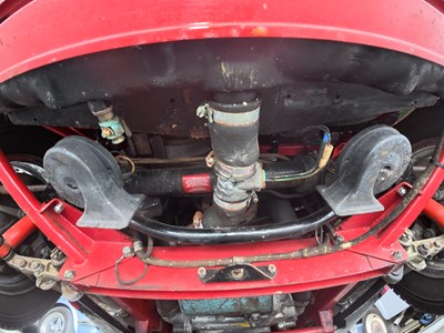 Lot 1973 Jaguar E-Type 2+2
