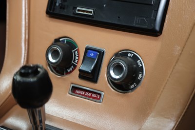Lot 1974 Jensen Interceptor III