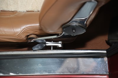 Lot 1974 Jensen Interceptor III