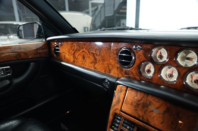 Lot 213 - 2001 Bentley Arnage Red Label