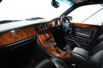 Lot 213 - 2001 Bentley Arnage Red Label