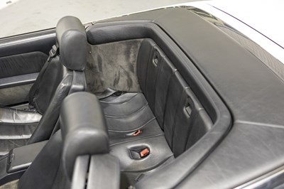 Lot 1995 Mercedes Benz R129 SL320