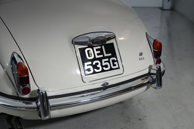 Lot 1968 Jaguar 240