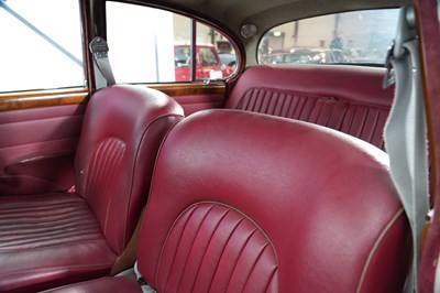 Lot 1968 Jaguar 240