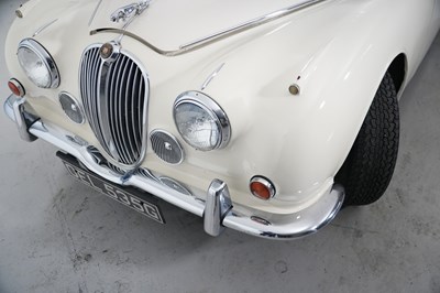 Lot 1968 Jaguar 240