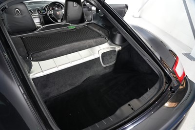 Lot 2005 Porsche Cayman S