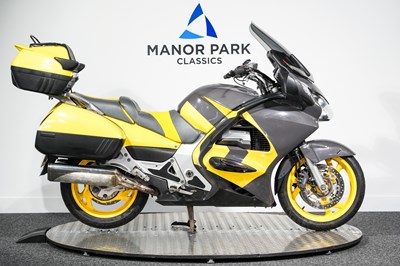 Lot 2006 Honda ST1300 Pan European