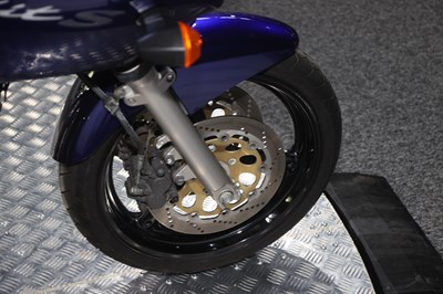 Lot 2003 Suzuki GSF600S Bandit