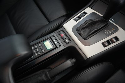 Lot 2000 BMW Alpina B3 3.3