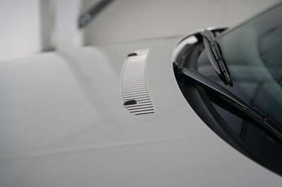 Lot 2000 BMW Alpina B3 3.3