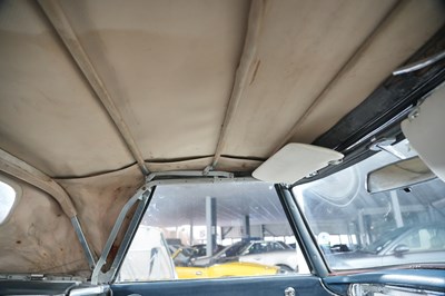 Lot 1965 Mercedes-Benz 230 SL