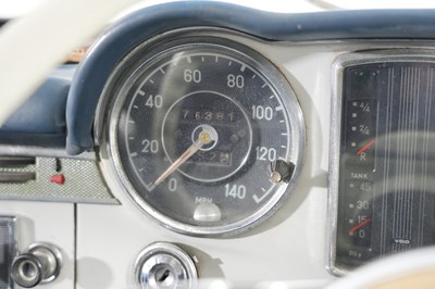 Lot 1965 Mercedes-Benz 230 SL