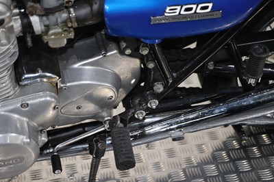Lot 1975 Kawasaki Z1B