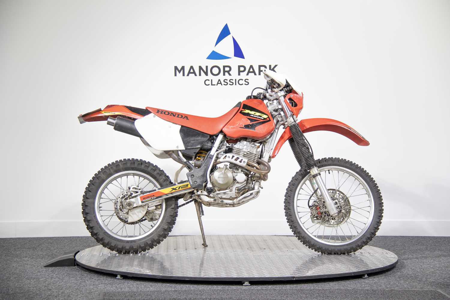 18 - 2003 Honda XR400R