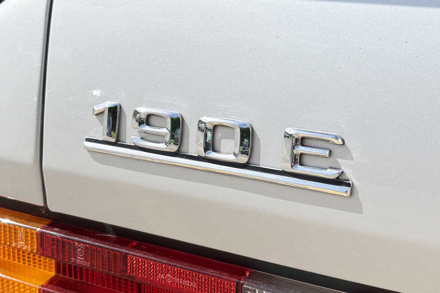 331 - 1990 Mercedes-Benz 190 E 2.0 Sportline