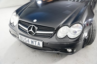 Lot 2004 Mercedes-Benz SL65 AMG