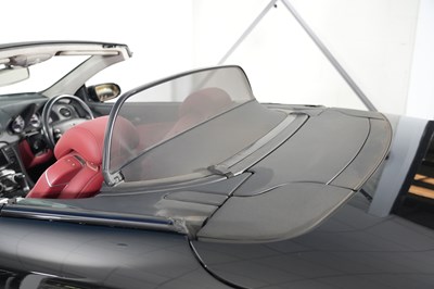 Lot 2004 Mercedes-Benz SL65 AMG