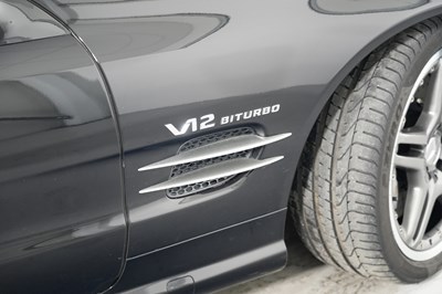 Lot 2004 Mercedes-Benz SL65 AMG