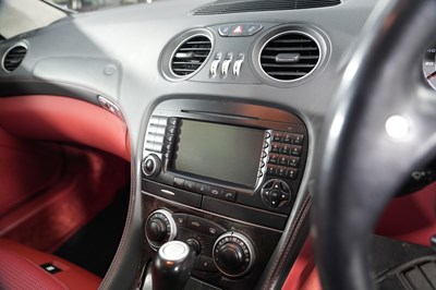 Lot 2004 Mercedes-Benz SL65 AMG