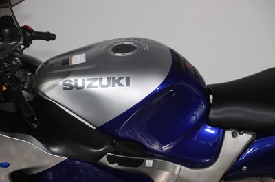 Lot 2000 Suzuki GSX1300R Hayabusa