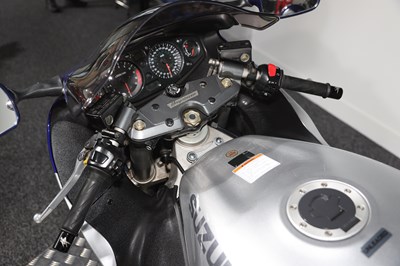 Lot 2000 Suzuki GSX1300R Hayabusa