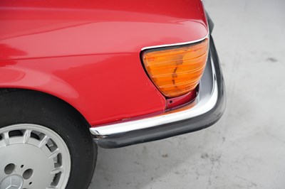 Lot 284 - 1984 Mercedes-Benz 280 SL