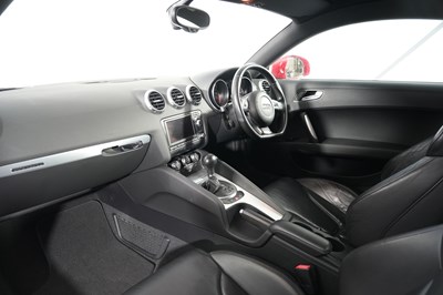 Lot 233 - 2007 Audi TT 3.2 Quattro