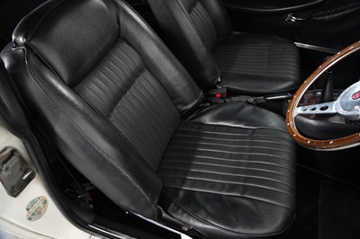 Lot 1972 Triumph Stag