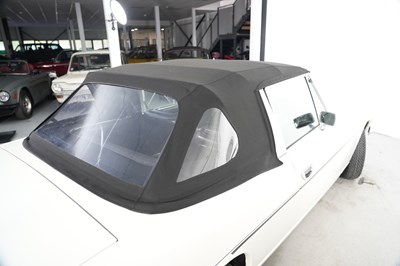 Lot 1972 Triumph Stag