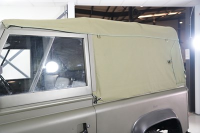 Lot 1991 Land Rover Defender 90